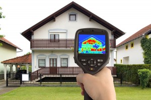Detecting Heat Loss at the House With Infrared Thermal Camera